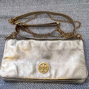 ⭐️Like New Tory Burch gold bag